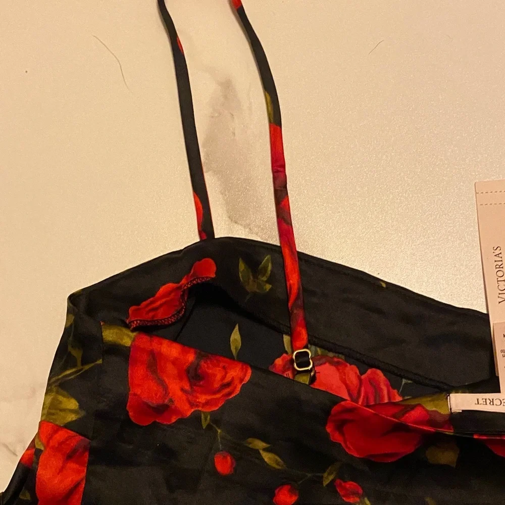 Victoria's Secret Black and Red Floral Satin Lingerie - Picture 4 of 5